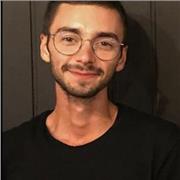 Professeur de piano passionné par la musique, pédagogue et bienveillant!